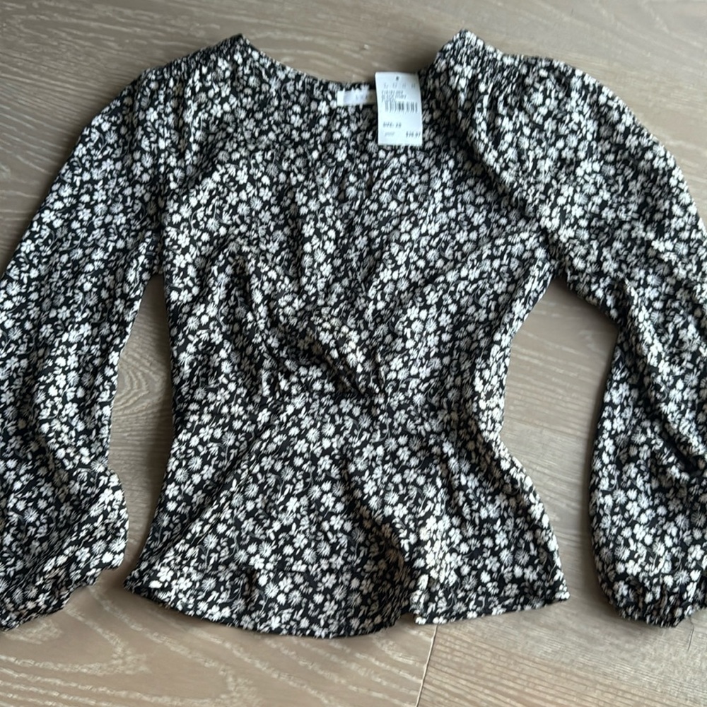 Lush Black and White floral Top